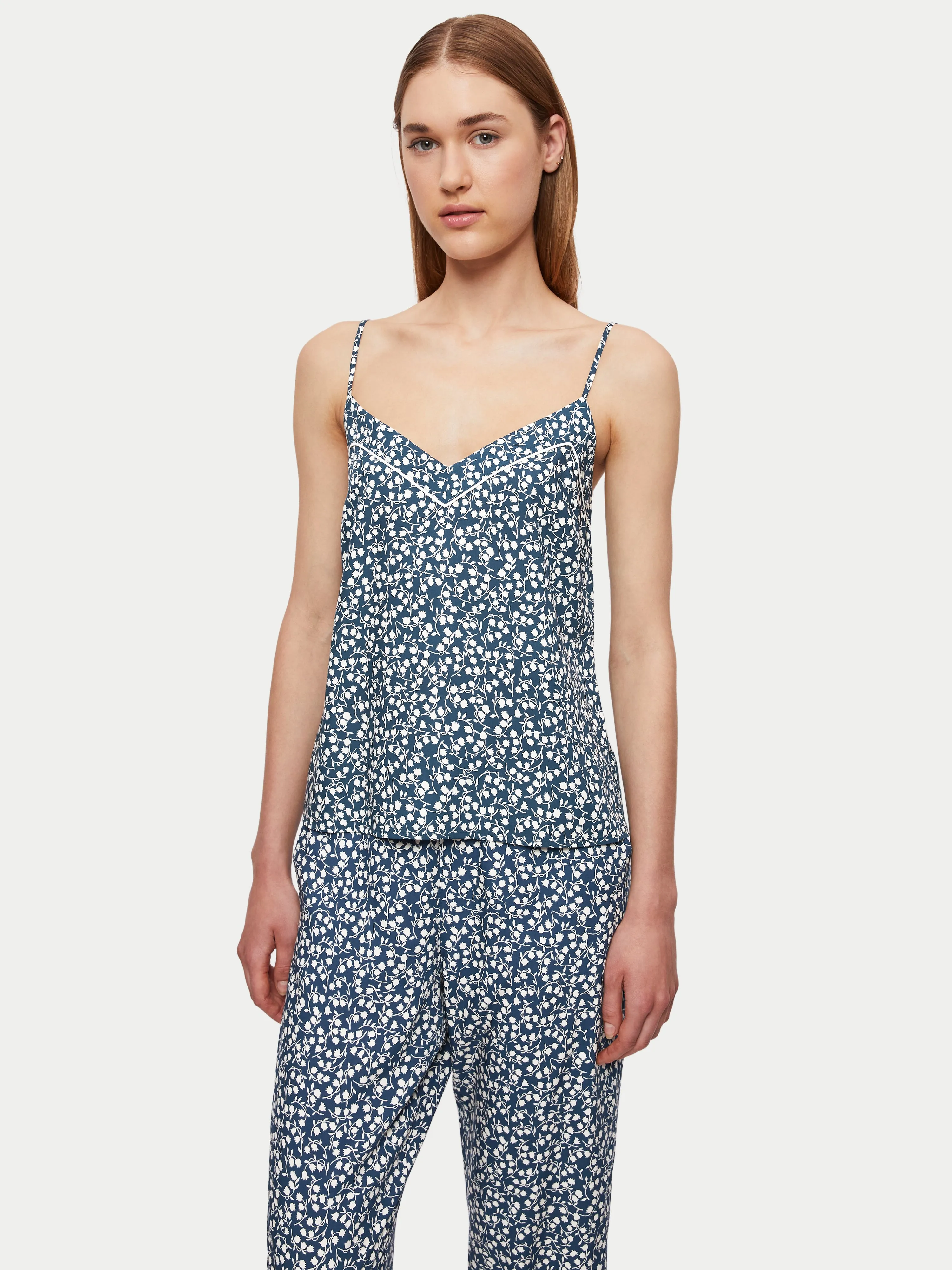 Bell Floral Cami & Crop Pyjama | Navy