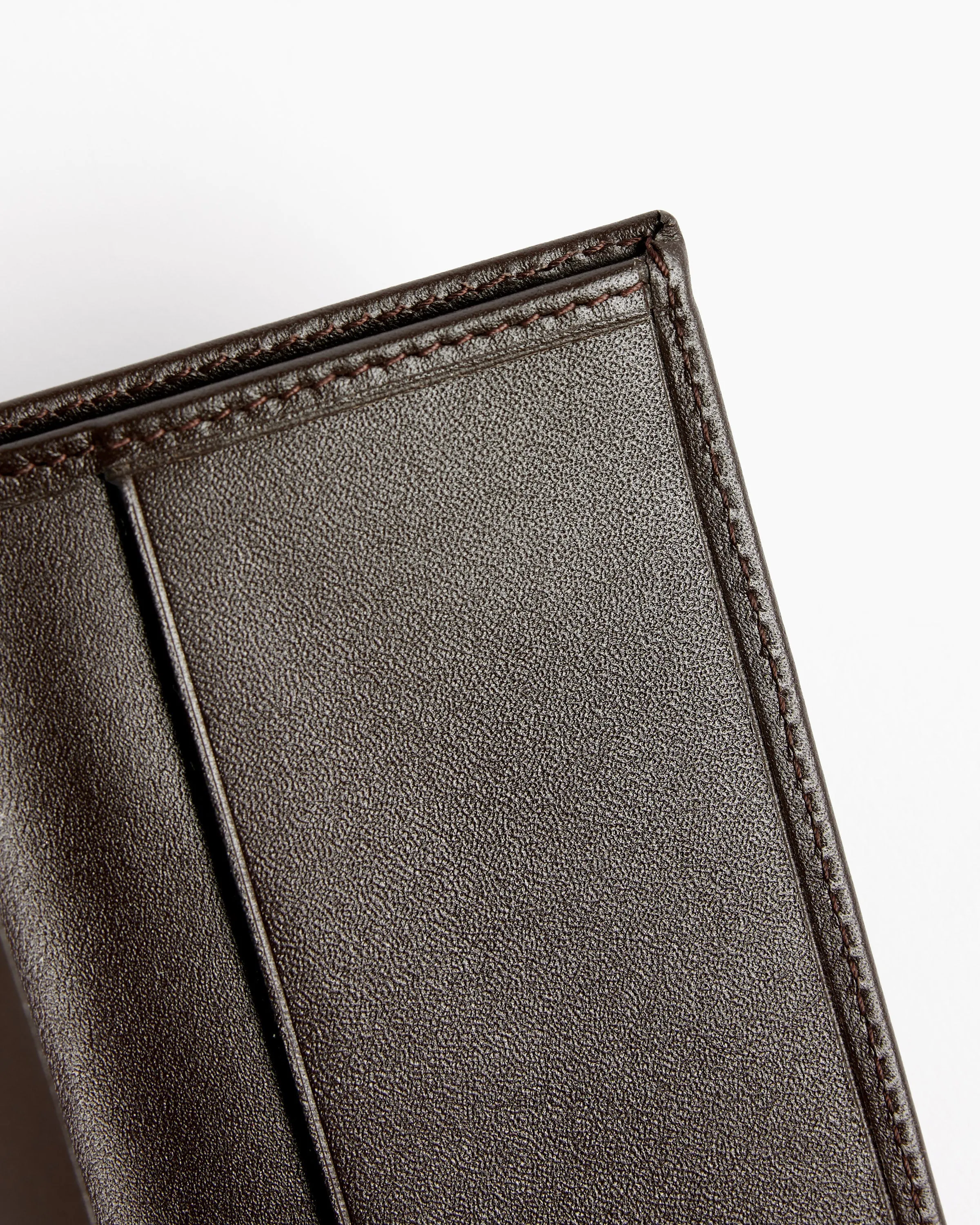 Classic Cardholder in Brown