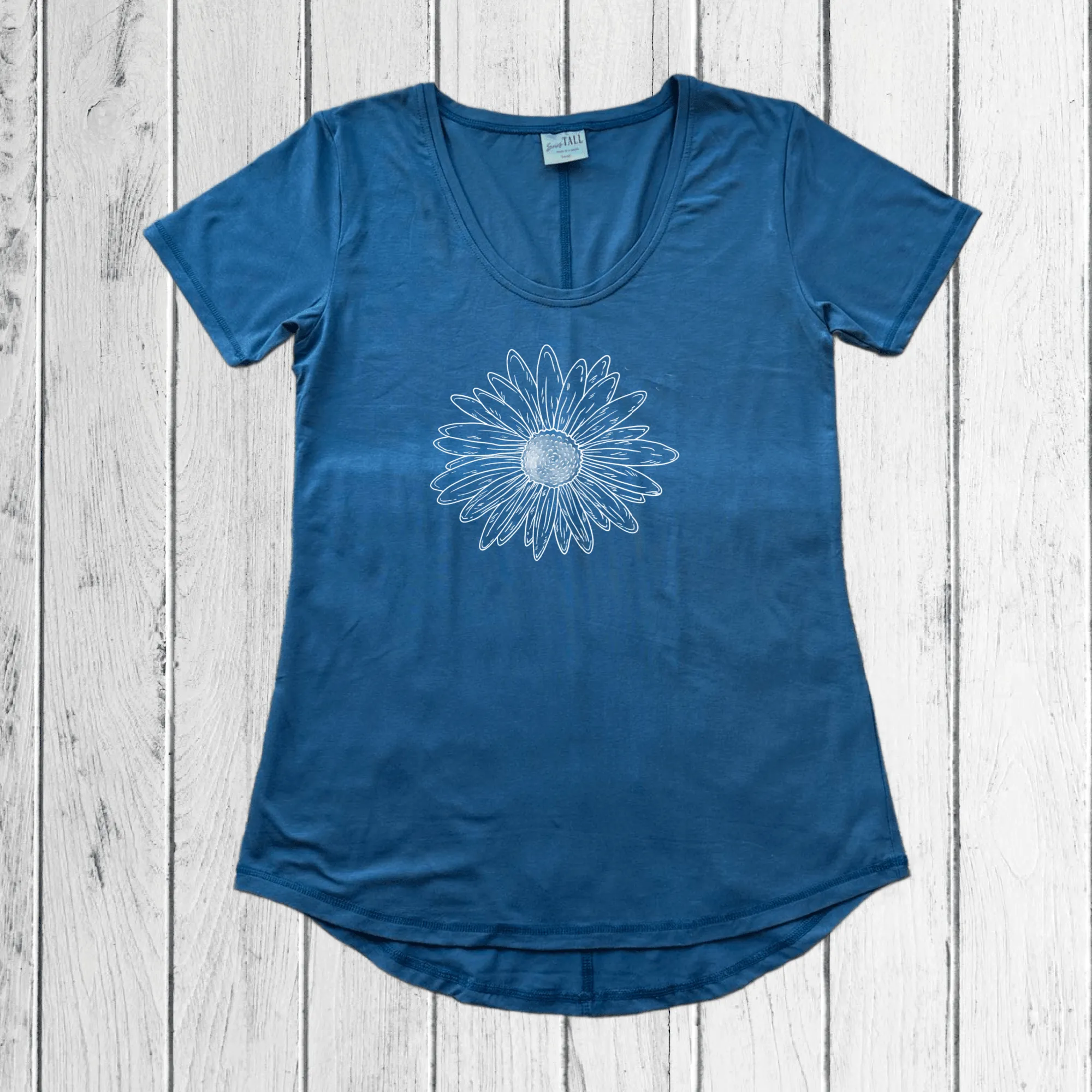 Daisy Shirt, Wildflower Shirt, Floral Shirt Gift, Birth Month Flower, Gift For Sister, Summer Shirt, Daisy Women Shirt, Flower Tee