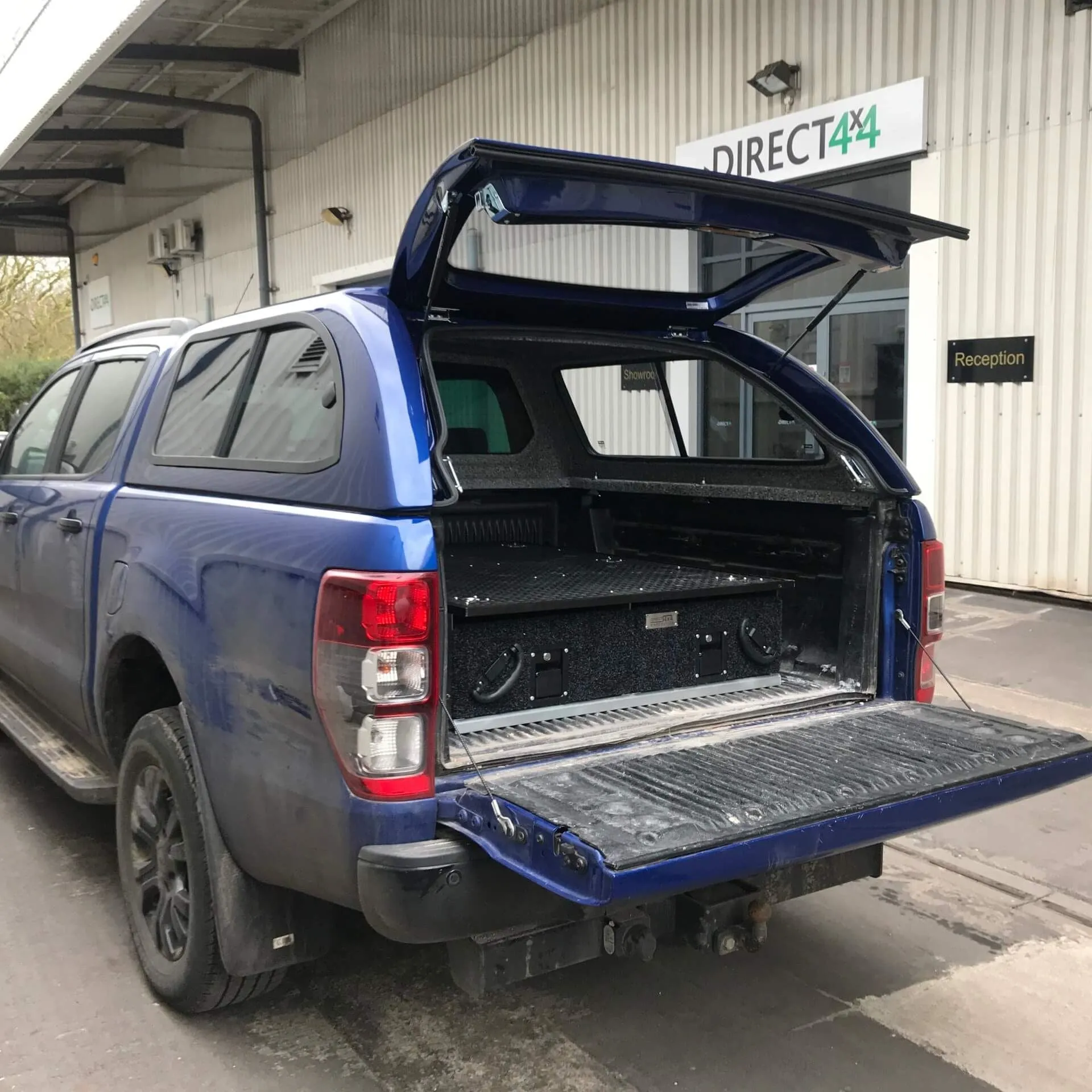 Fixed Rubber Topped Twin Drawer System