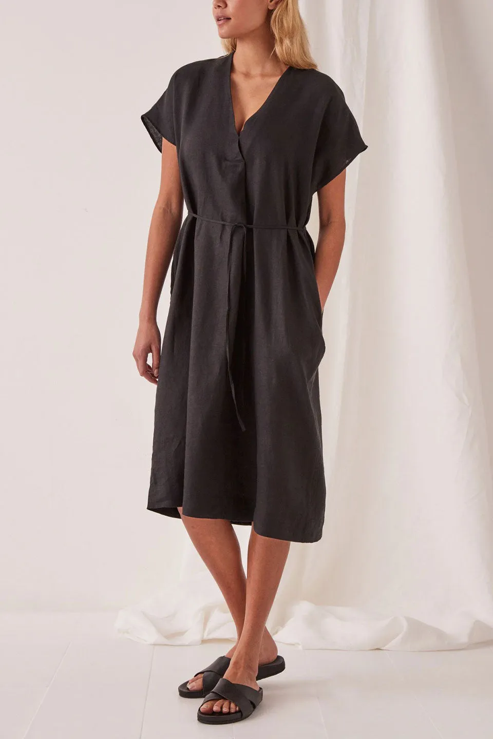 Freya Linen Black SS Dress