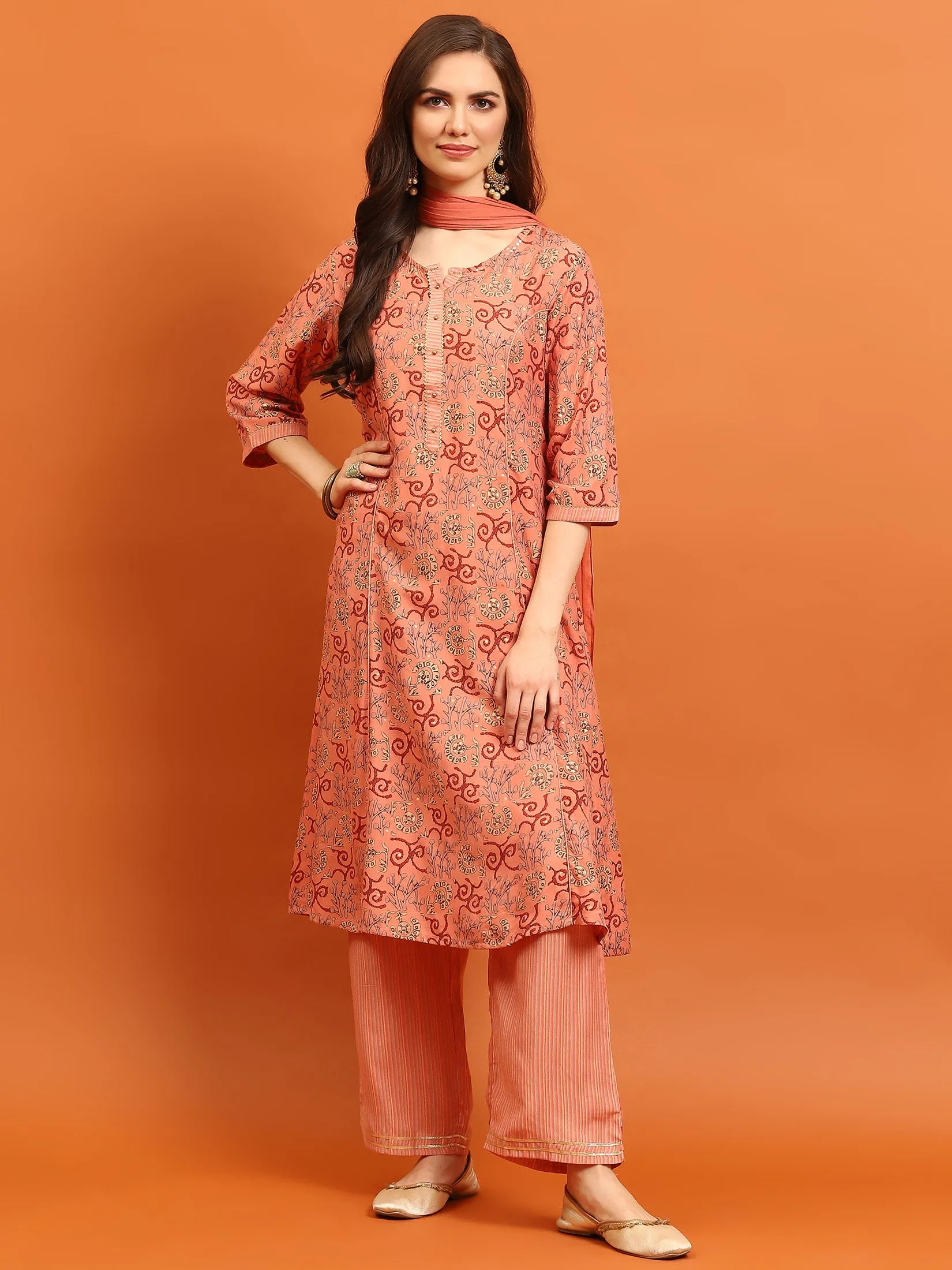 Indiessence Women Pink Floral Printed Kurta Comfort Pant Dupatta