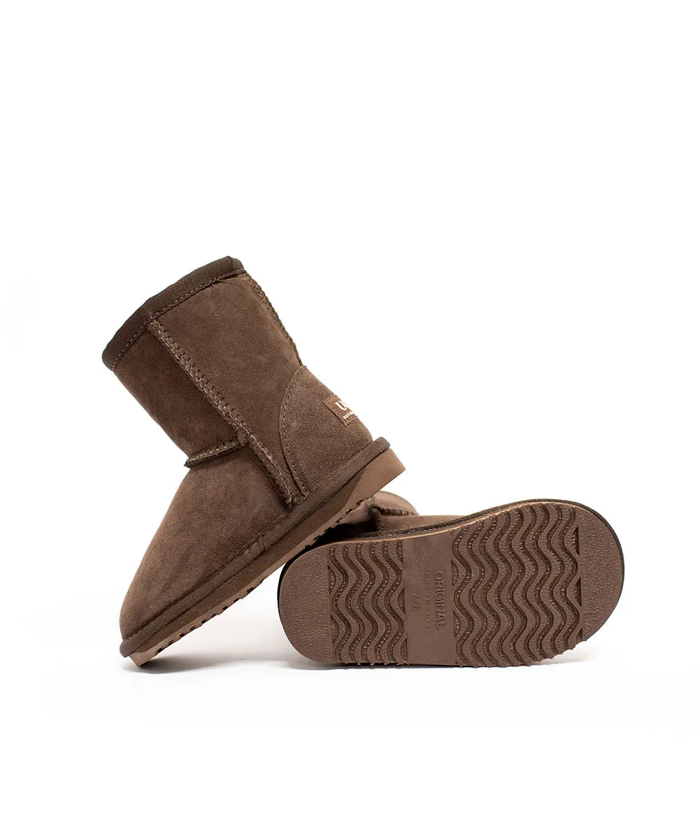 Kid's UGG Classic Short