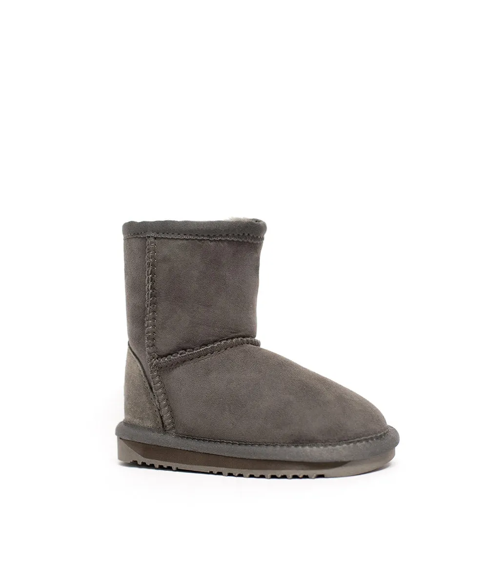 Kid's UGG Classic Short