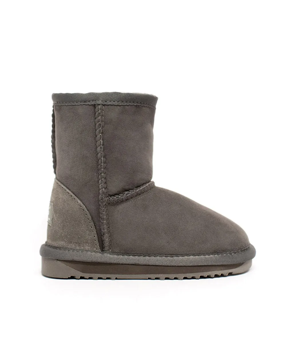 Kid's UGG Classic Short