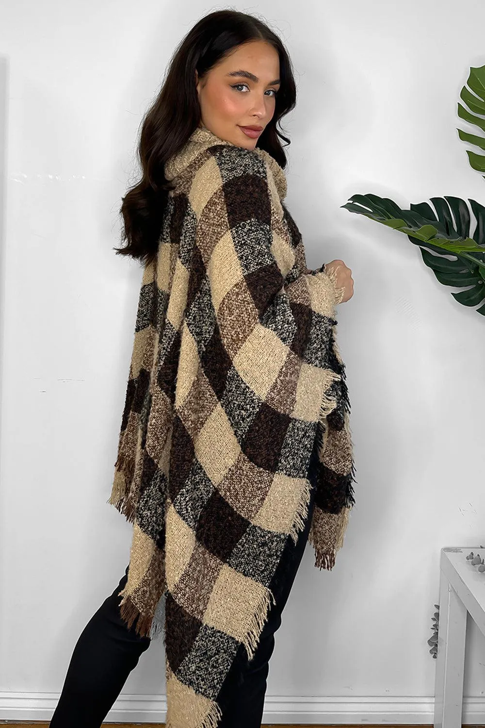 Knitted Large Collar Checked Knitted Poncho