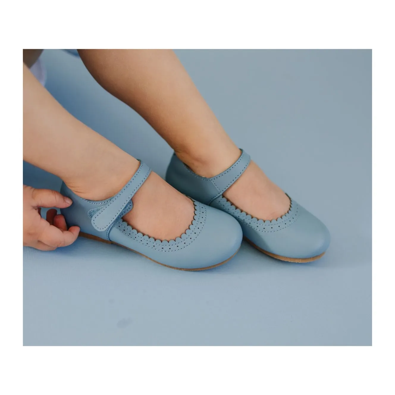 Lucille Scalloped Flat