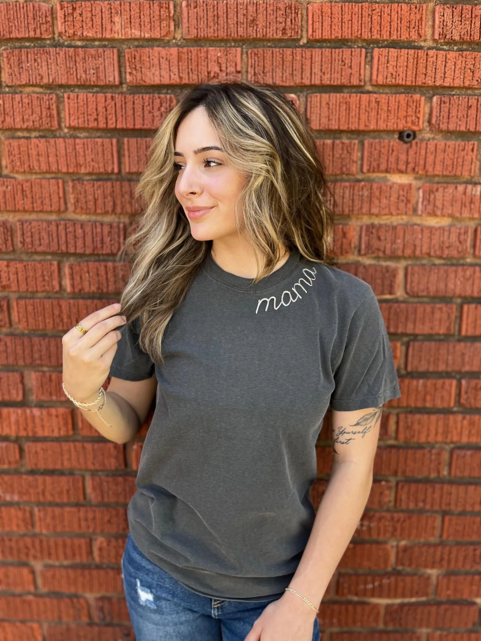 Mama Collar Embroidery Tee