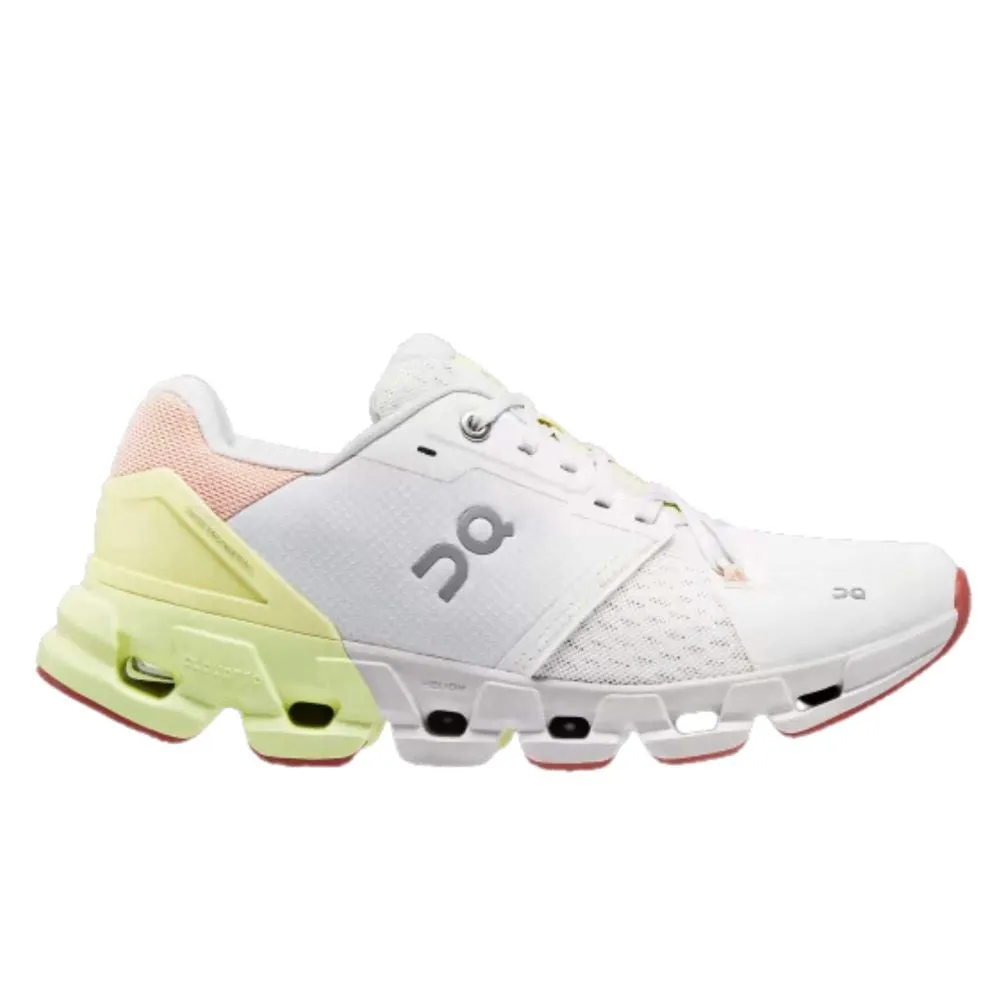 'On Running' Women's Cloudflyer 4 - White / Hay