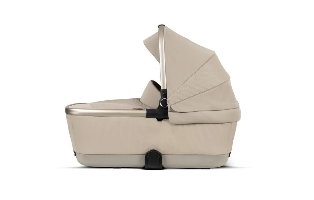 Silver Cross Dune with First Bed Folding Carrycot and Ultimate Pack - Stone