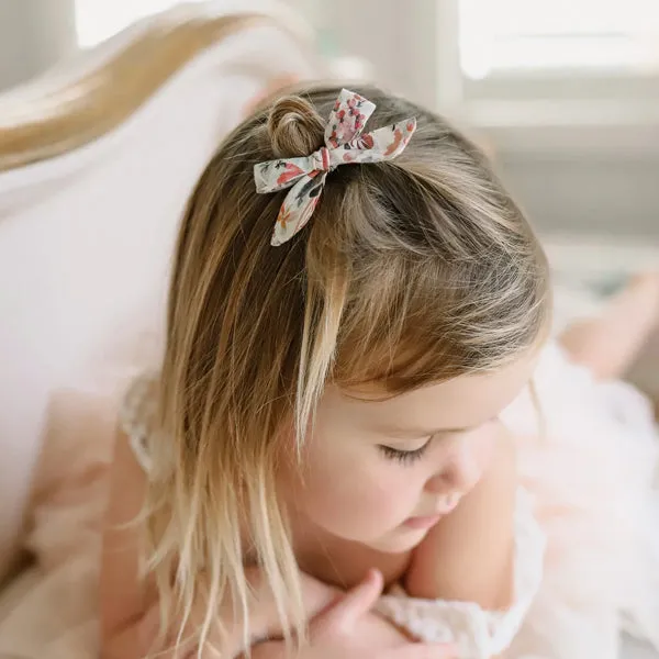 Stella Petite Bow Clip